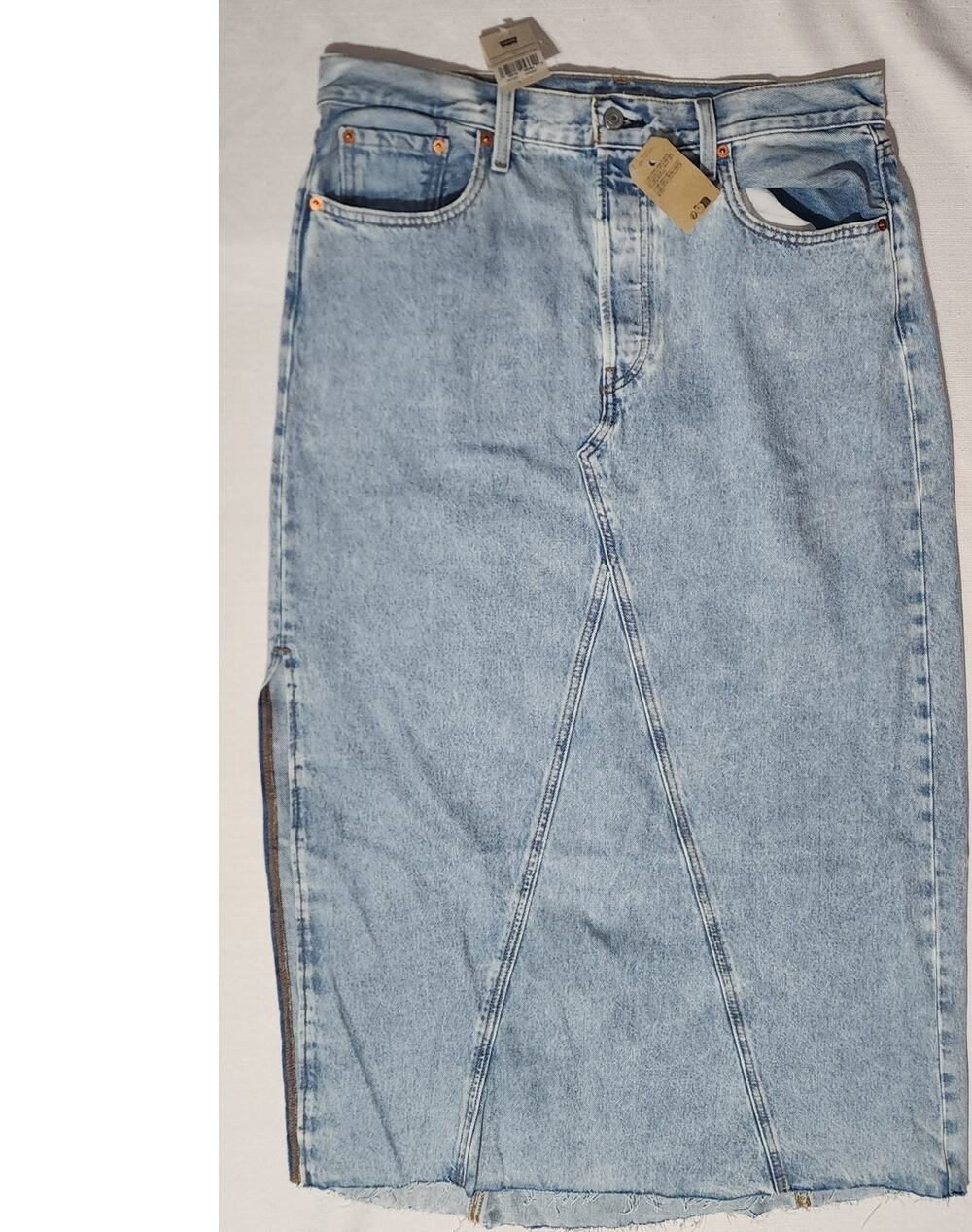 Levi's skirt waist 31'' button-fly